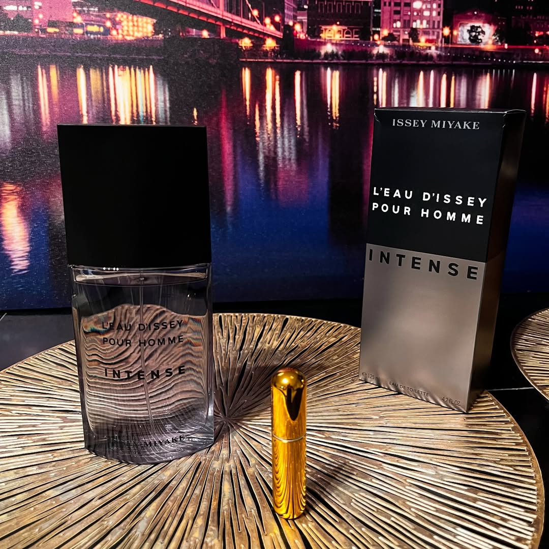 L’ EAU D’ ISSEY INTENSE - ISSEY MIYAKE